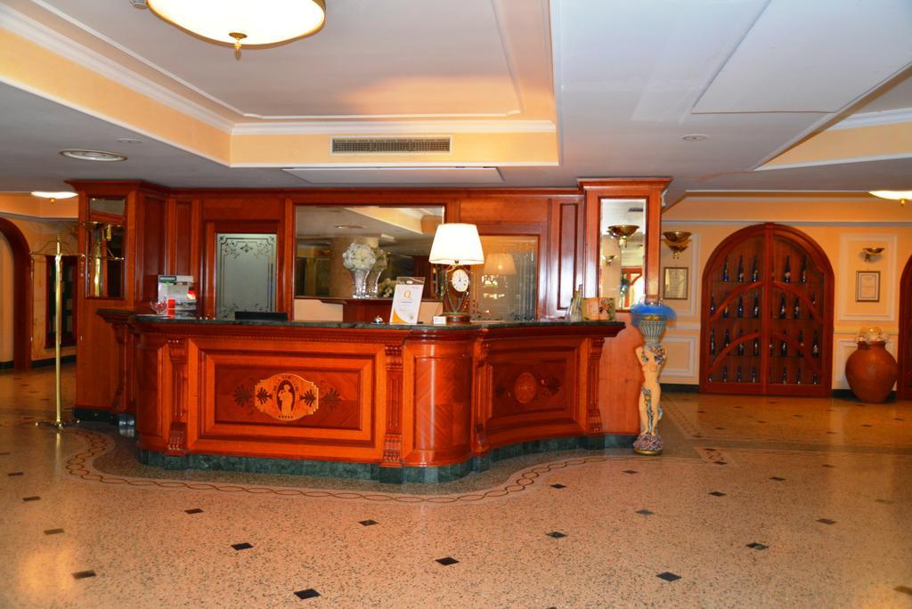 Afrodite Boutique Hotel Боваліно Марина Екстер'єр фото