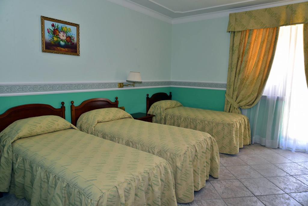 Afrodite Boutique Hotel Боваліно Марина Екстер'єр фото